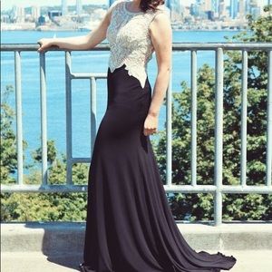 Jovani Formal Gown